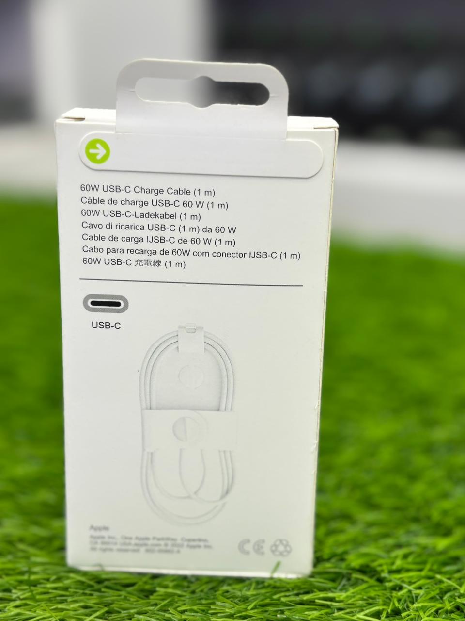 USB-C to USB-C 60W Fast Charging & Sync Cable